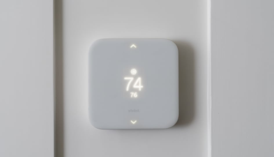 Vivint Oakland Smart Thermostat
